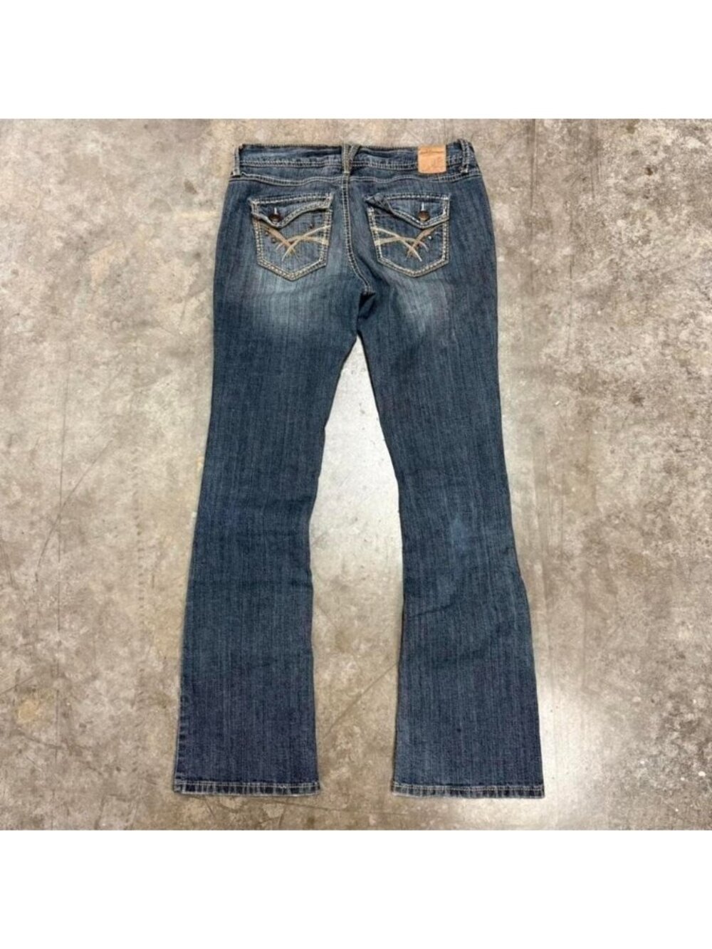 Red Camal Dark Wash Y2K Flared Embellished Jeans‎ 30x31